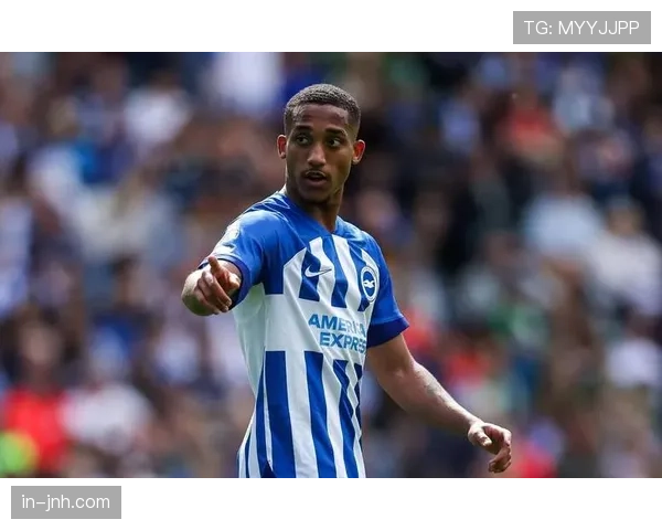 本轮英超赛场战术趋势分析 长传与定位球重要性显著提升